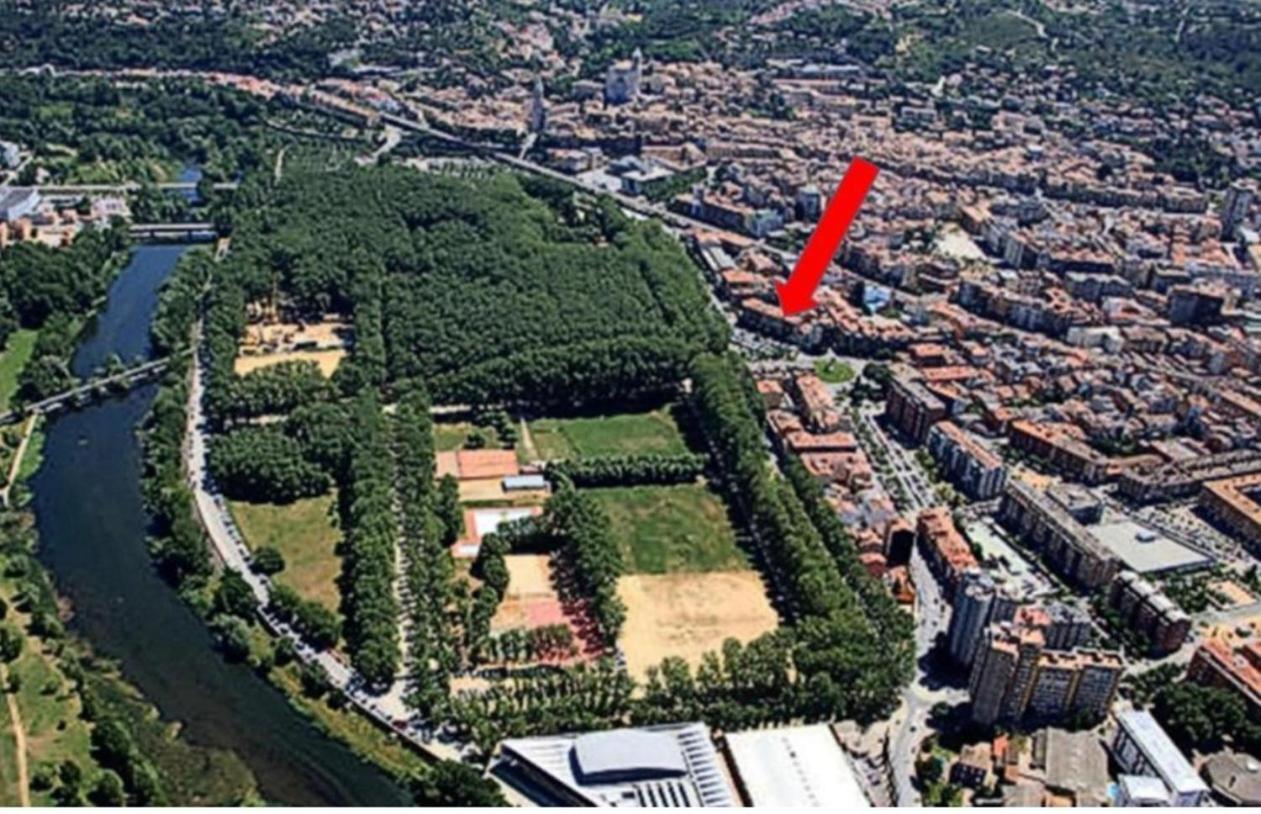 Acogedor Apartamento Girona Centro Διαμέρισμα Εξωτερικό φωτογραφία